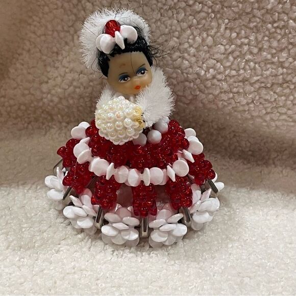 Vintage Handmade Beaded Christmas Safety-pin Dolls Set of 2 Red Green - Picture 11 of 15